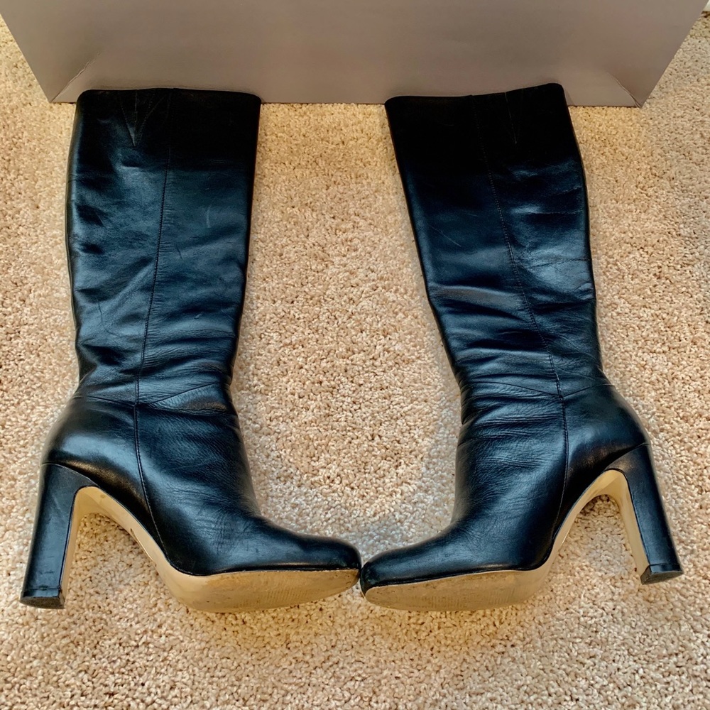 Boots - Picture 2 of 6